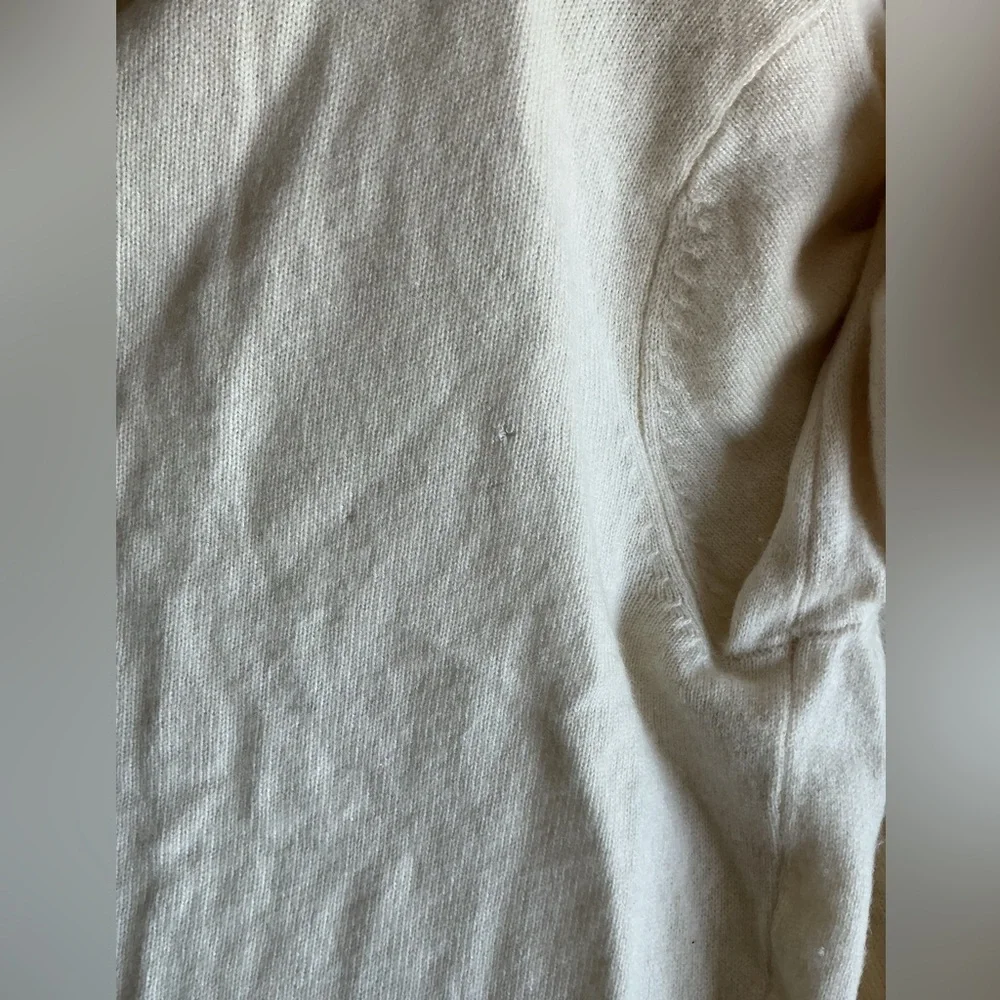 Neiman Marcus Cream and Black Cardigan Sz S - Picture 10 of 10